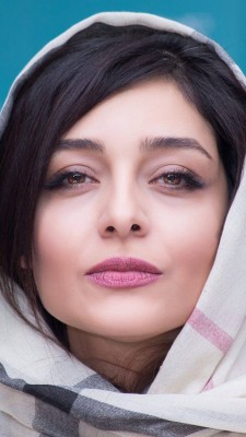 ساره بیات-بازیگر ایرانی